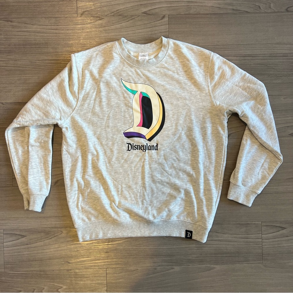 Disney Parks Disneyland Gray Pullover Crewneck D Multicolor Logo Sweatshirt